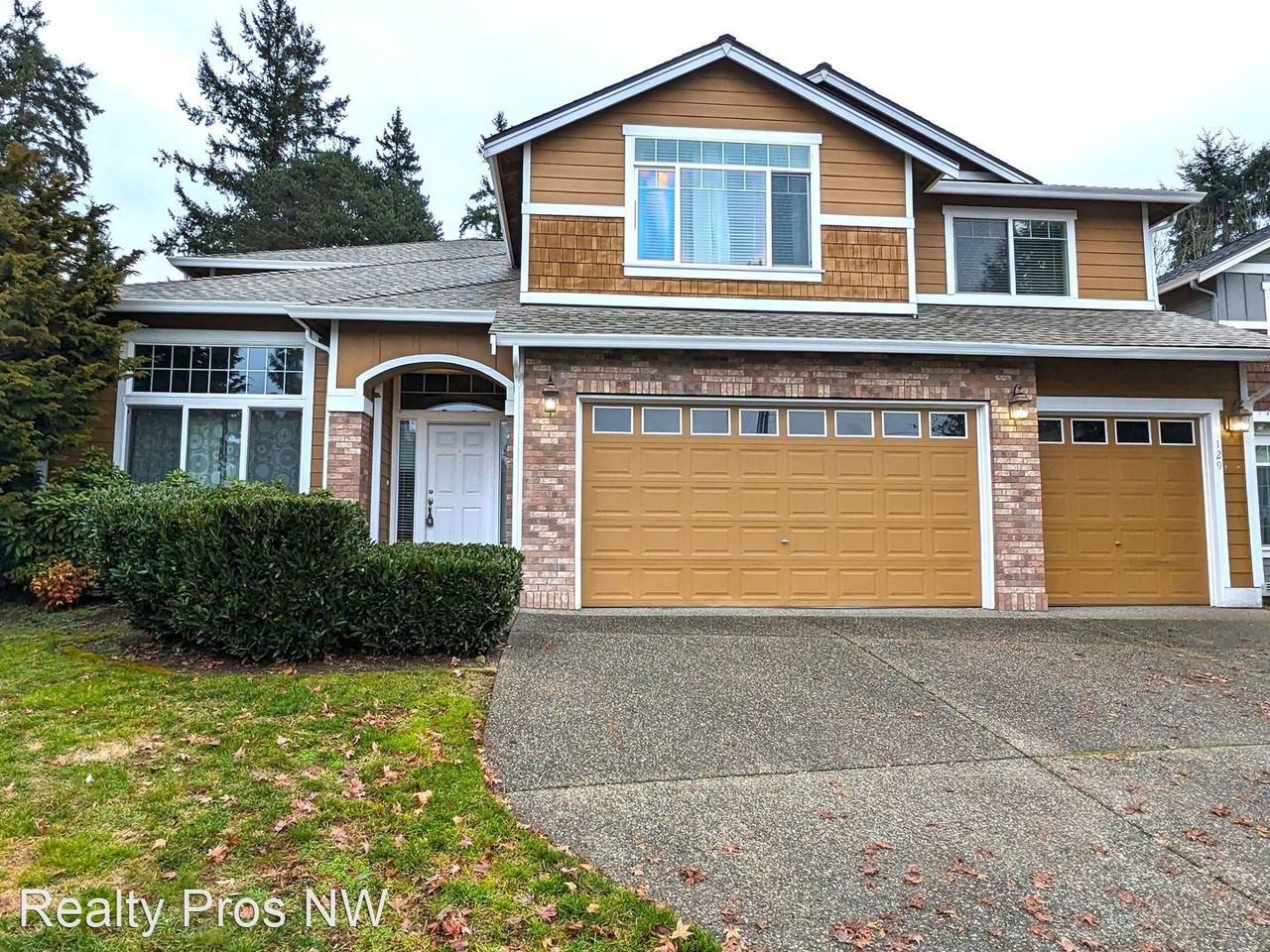 129 185th Pl Sw - Photo 2 of 40