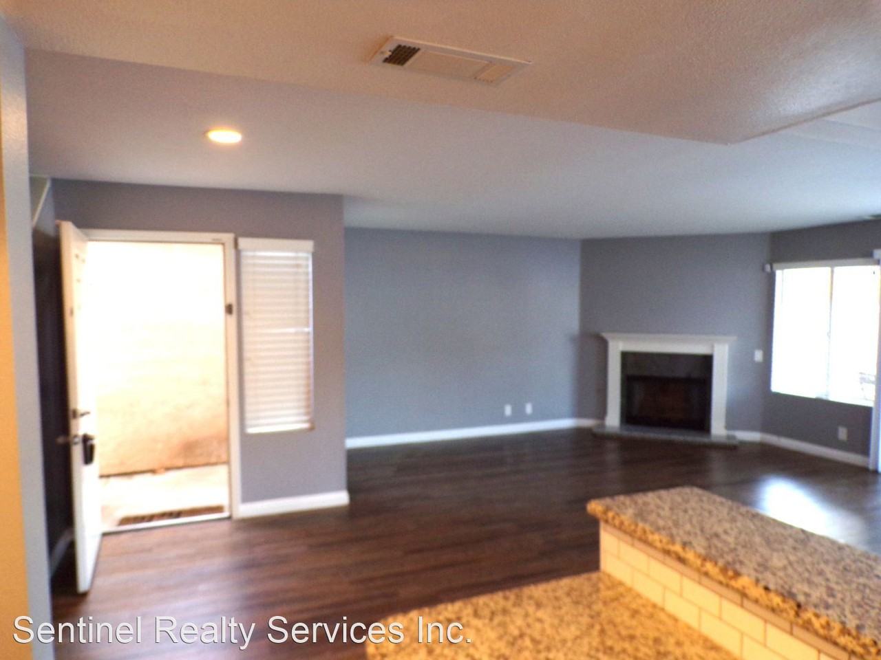 3515 Myers St #10 - Photo 3 of 15