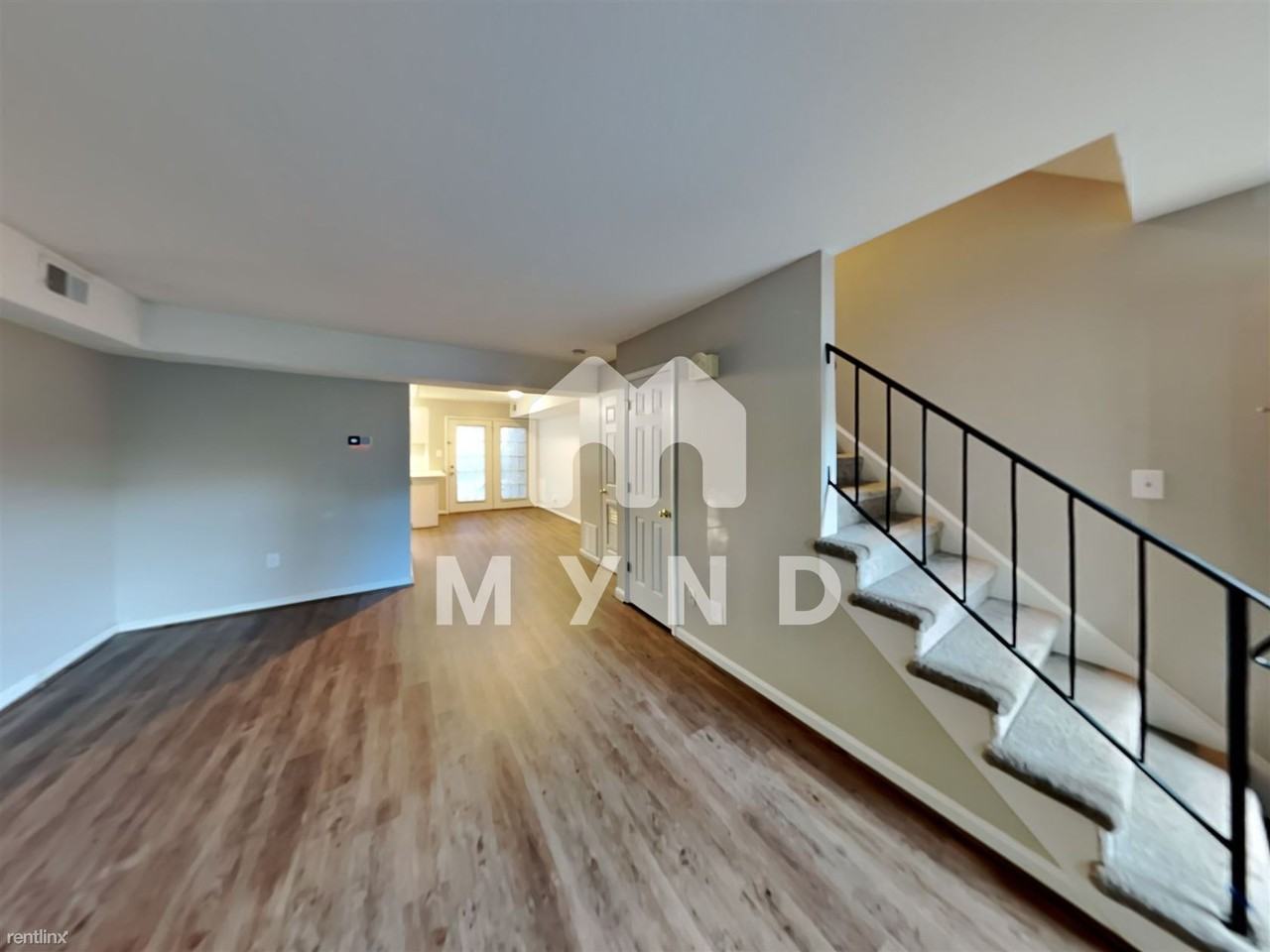 4705 Blue Bird Ct - Photo 3 of 18