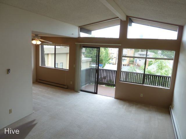 6568 4th Ave NE - Photo 2 of 10