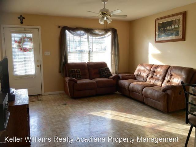 111 Ridge Crest Ln - Photo 3 of 6