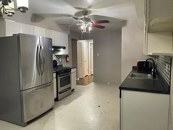 106 Edison Glen Ter #1 - Photo 3 of 8