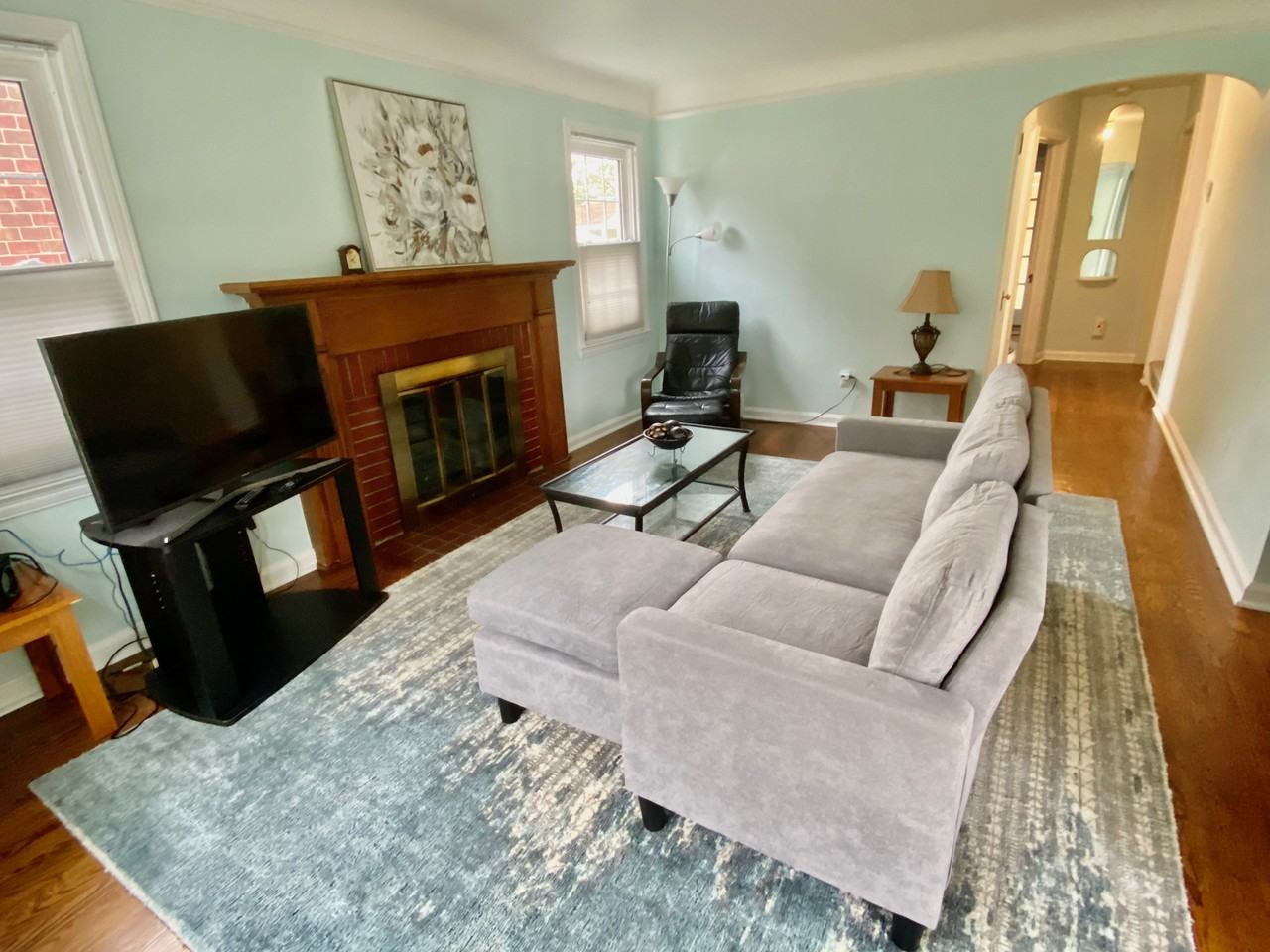 2343 Royal Ave - Photo 2 of 12