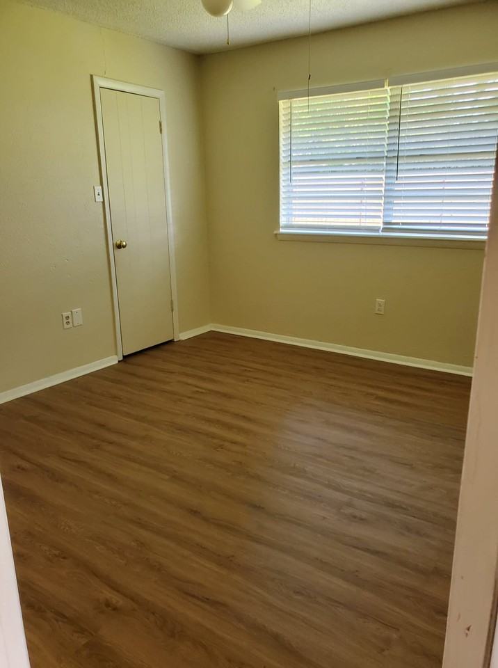 4708 Nw Motif Manor Blvd Apt B #B - Photo 6 of 8