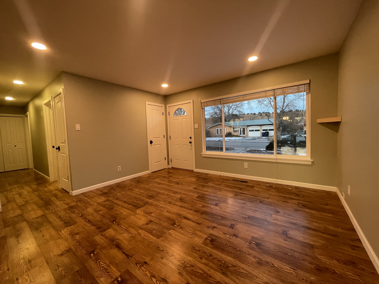 343 Joya Loop - Photo 3 of 13