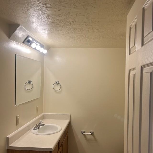 847 W Harrisville Rd B - Photo 2 of 15