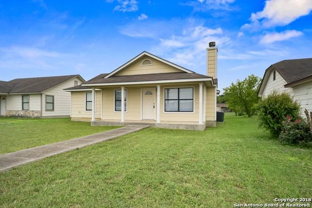 1017 Schertz Pkwy - Photo 2 of 21