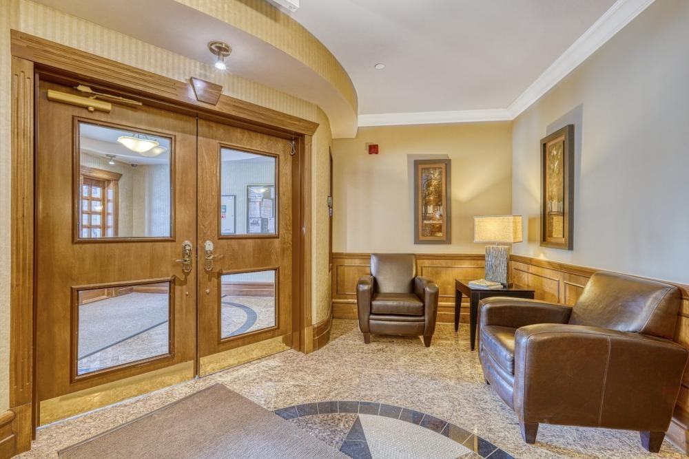 150 Boulevard de Lucerne - Photo 3 of 21