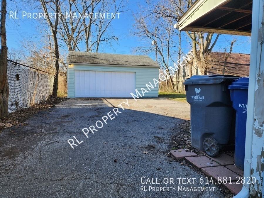 499 Beechwood Rd - Photo 2 of 44