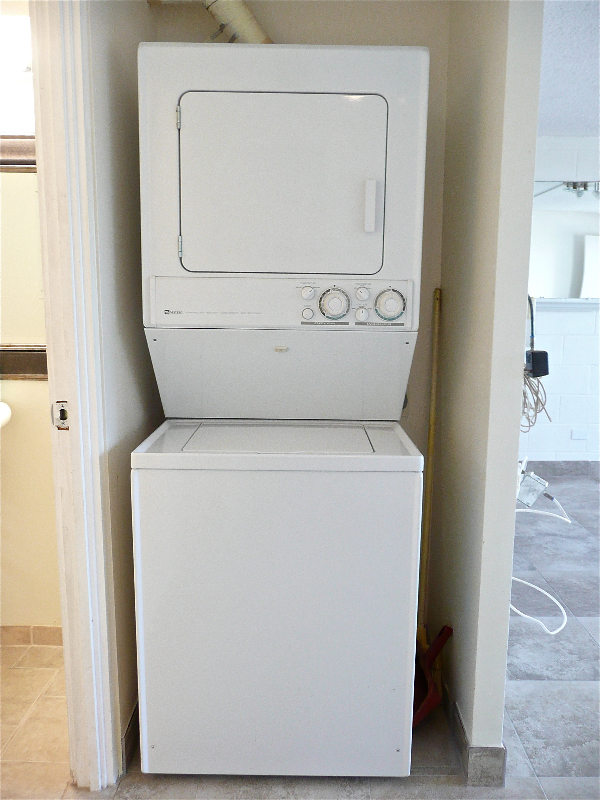 2638 Nakookoo St #402 - Photo 3 of 4