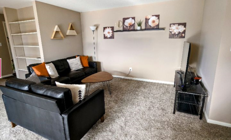 24 Spring Ct - Photo 2 of 4