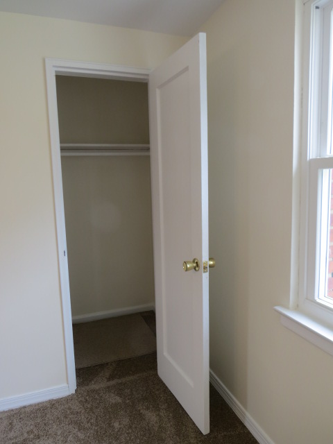 25 Carolyn Ter #B - Photo 2 of 30