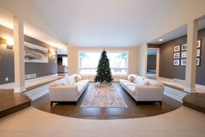 featured image of 9513 Briar Cir #1