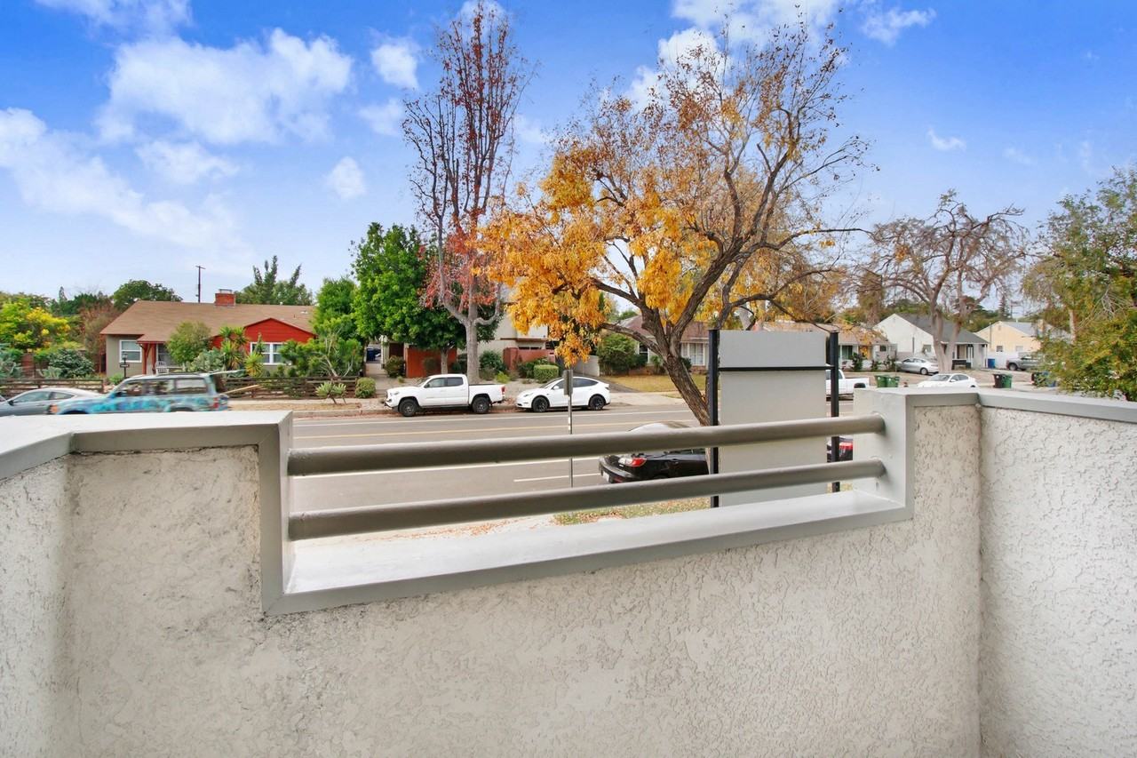 The Brixton - Photo 6 of 60