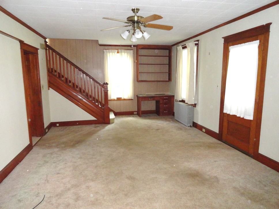 720 Schaeffer Rd - Photo 2 of 20