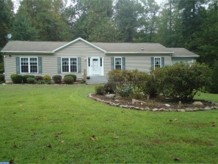 123 Lilly Rd - Photo 2 of 21
