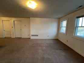 355 North Oak Street #C - Photo 1 of 1