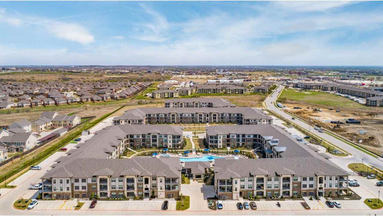 Aspire Presidio West - Photo 7 of 50