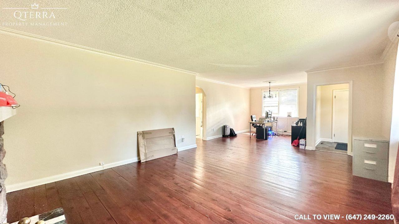 1-20407 Leslie St, East Gwillimbury, ON L0G 1R0 - Photo 2 of 10