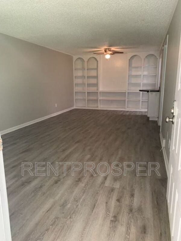 4239 E Michigan St - Photo 3 of 8