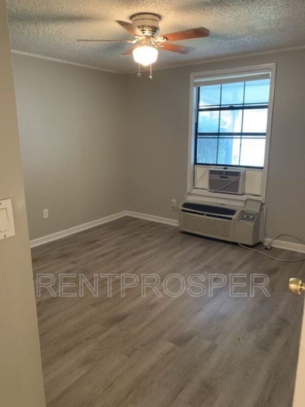 4239 E Michigan St - Photo 6 of 8