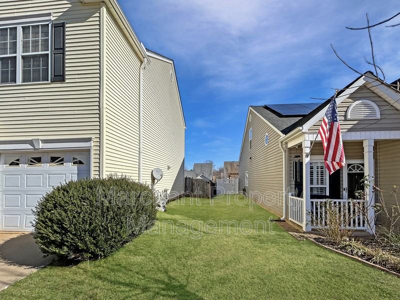 505 Clairidge Dr - Photo 5 of 26