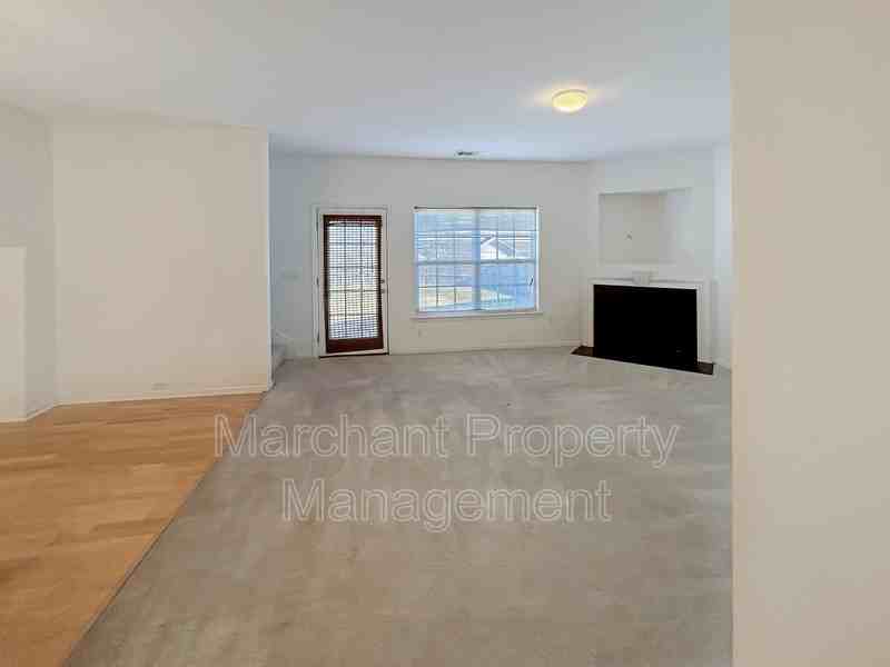 505 Clairidge Dr - Photo 6 of 26