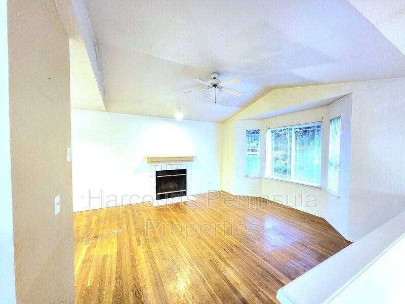 24550 S Kingston Rd Ne - Photo 4 of 21