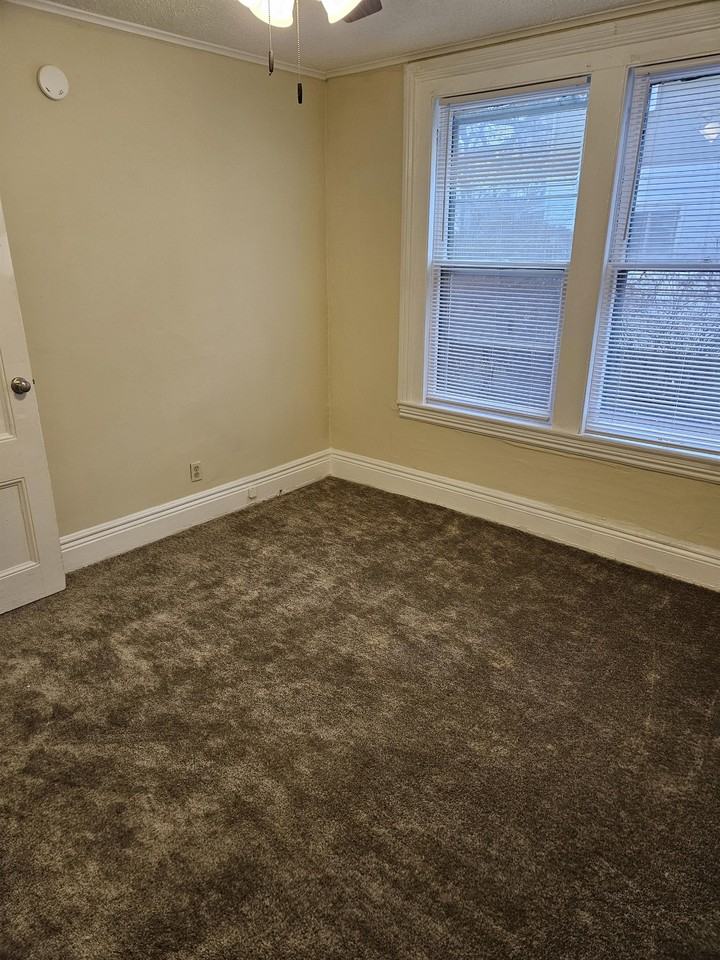 575 Averill Ave #1 - Photo 4 of 19