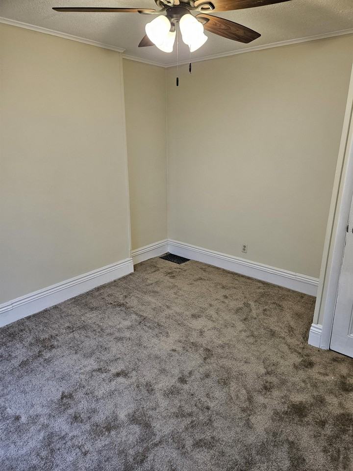 575 Averill Ave #1 - Photo 5 of 19