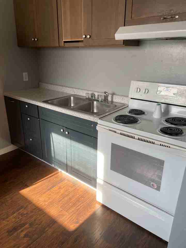 2331 N Rosedale Ave #B - Photo 3 of 15