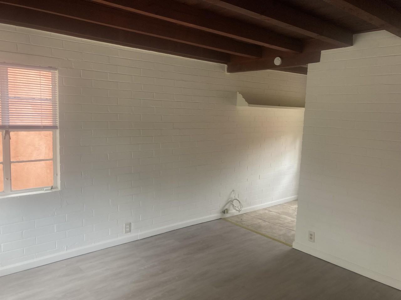 2503 E Blacklidge Dr #2503 - Photo 3 of 15