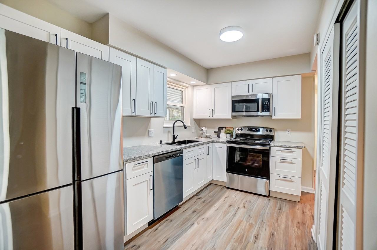 5452 Ehrling Rd #1 - Photo 7 of 18