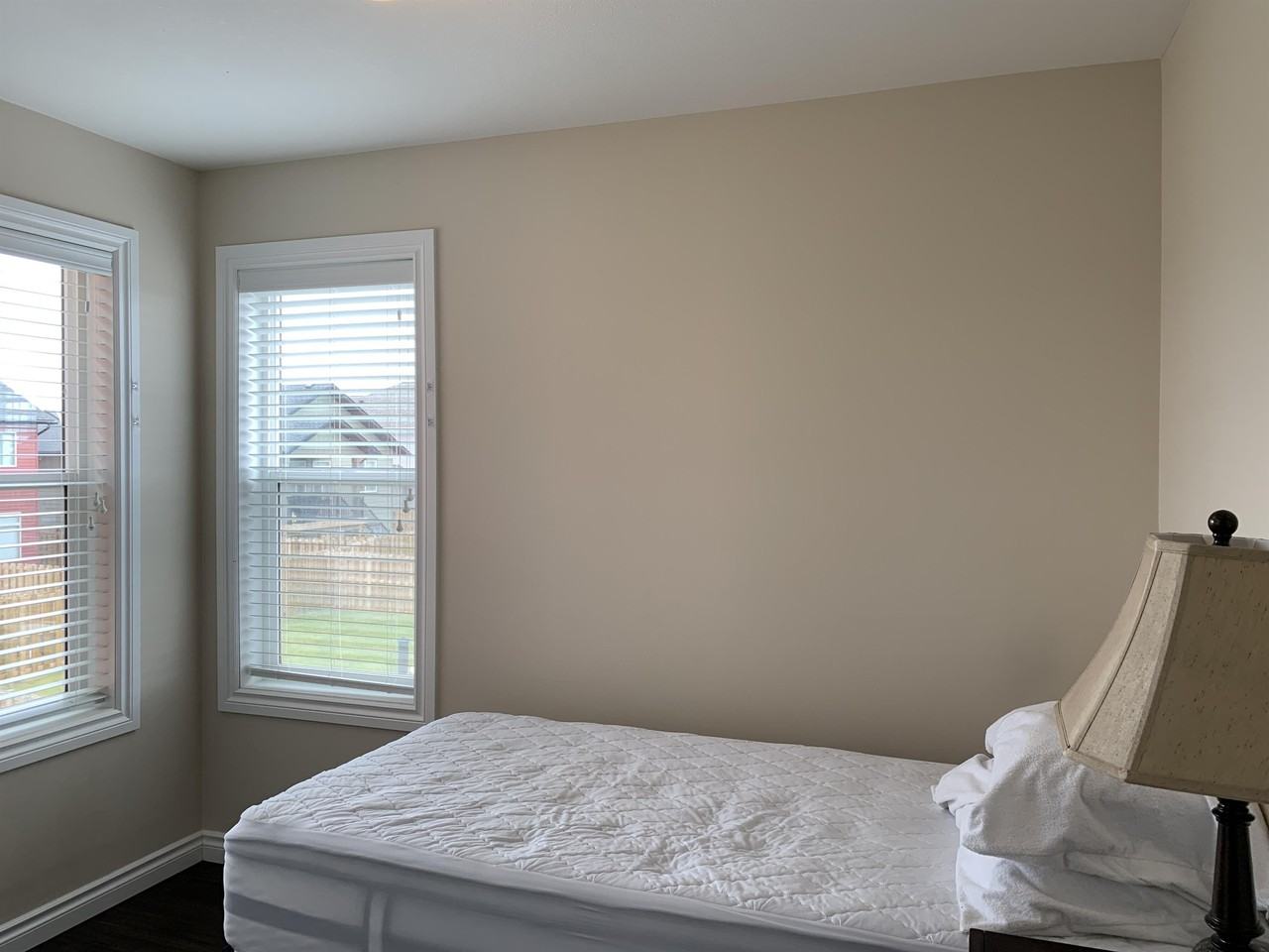 8330 87 Ave #8330 - Photo 6 of 13