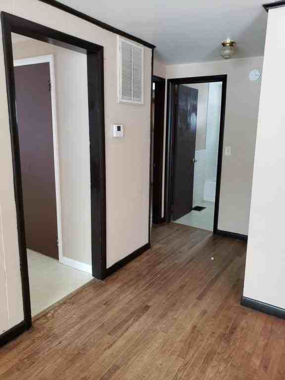 206 Moore Ave - Photo 2 of 7