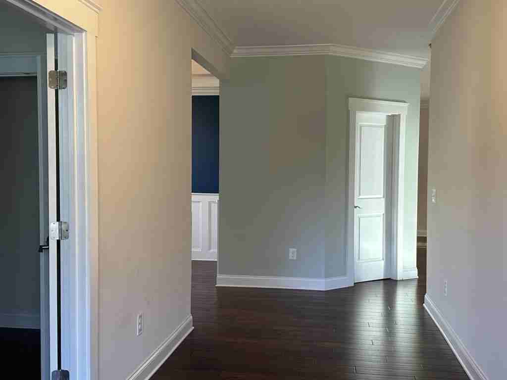 2491 Orchid Dr - Photo 2 of 28