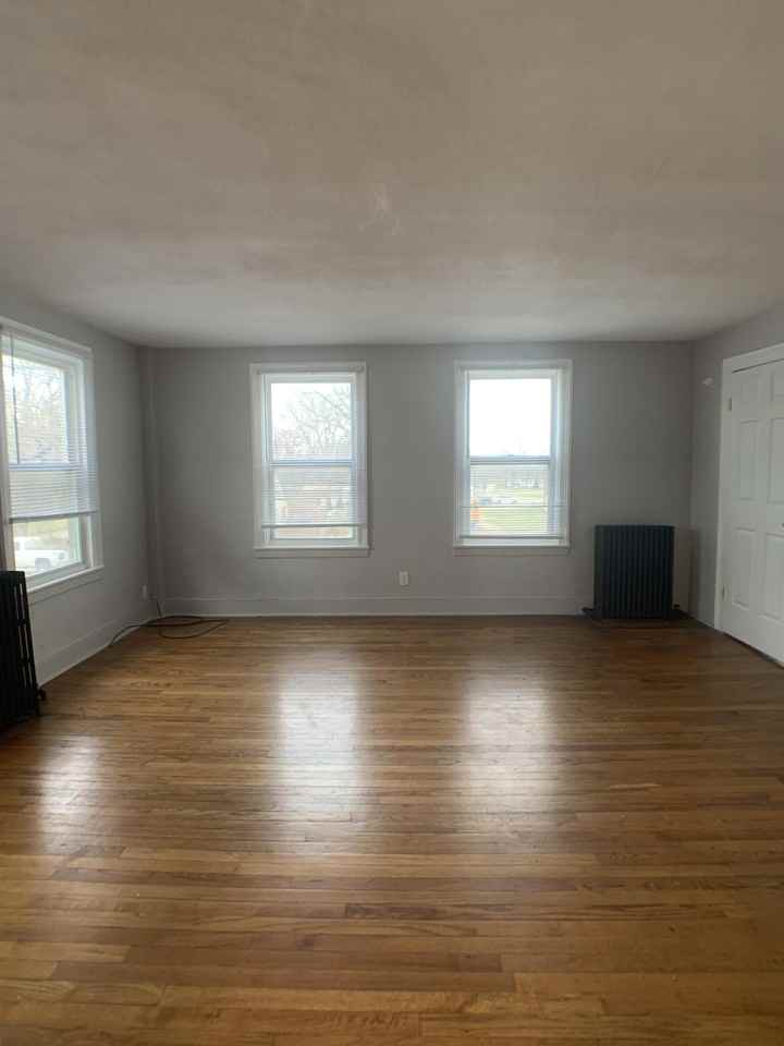 58275 Van Dyke Rd - Photo 3 of 10