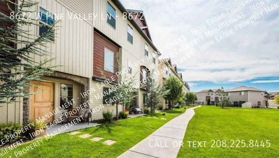 8672 W Pine Valley Ln #8672 - Photo 3 of 20