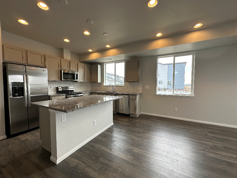 6500 North Biscay Street - Photo 5 of 26