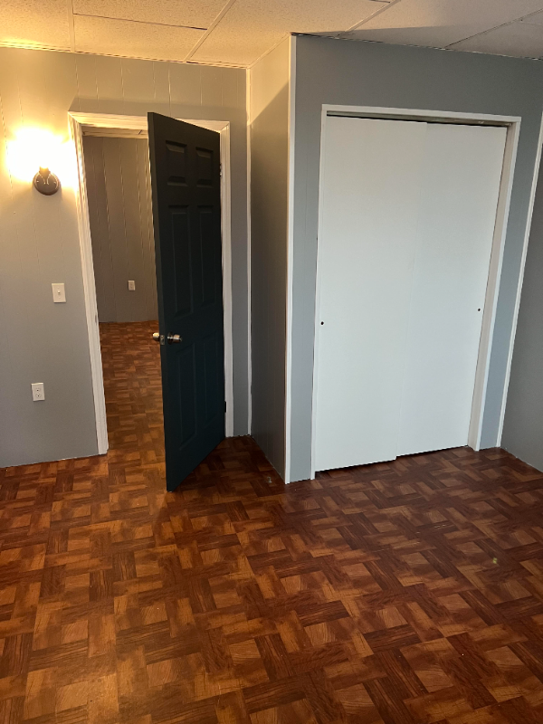 214 W Madison St #1stFL - Photo 3 of 5