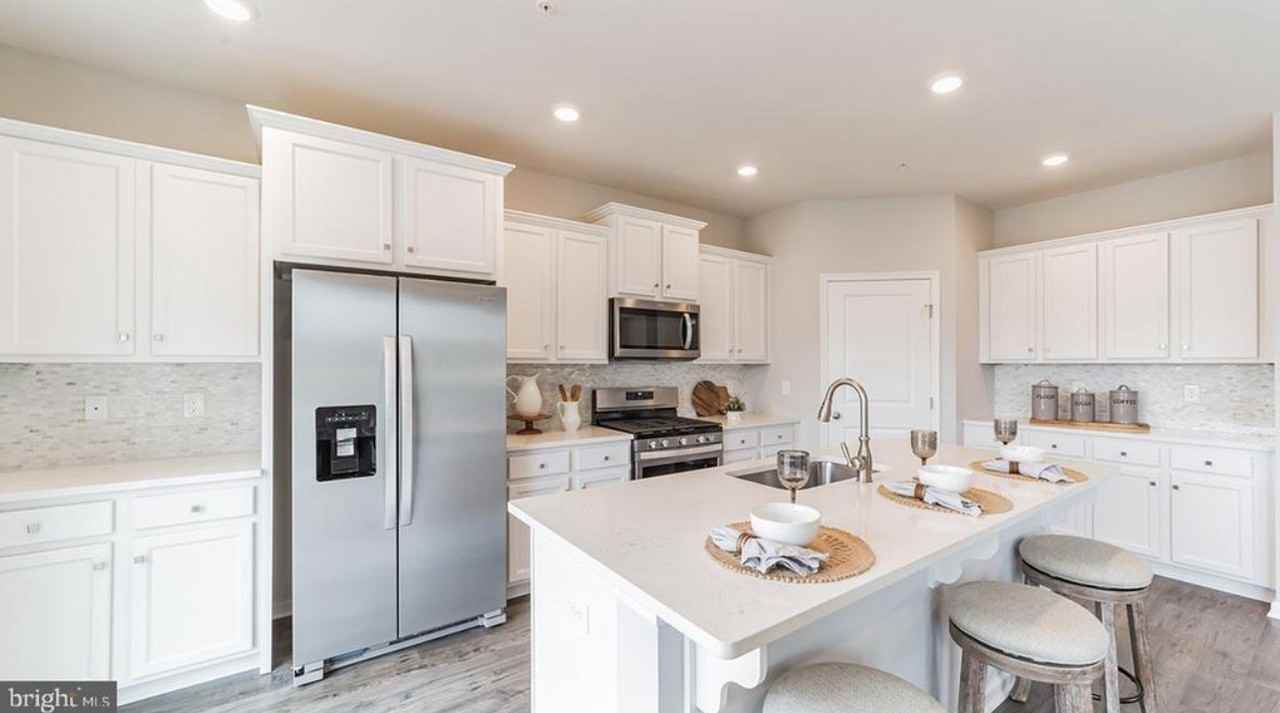 18 Egret Way - Photo 2 of 18