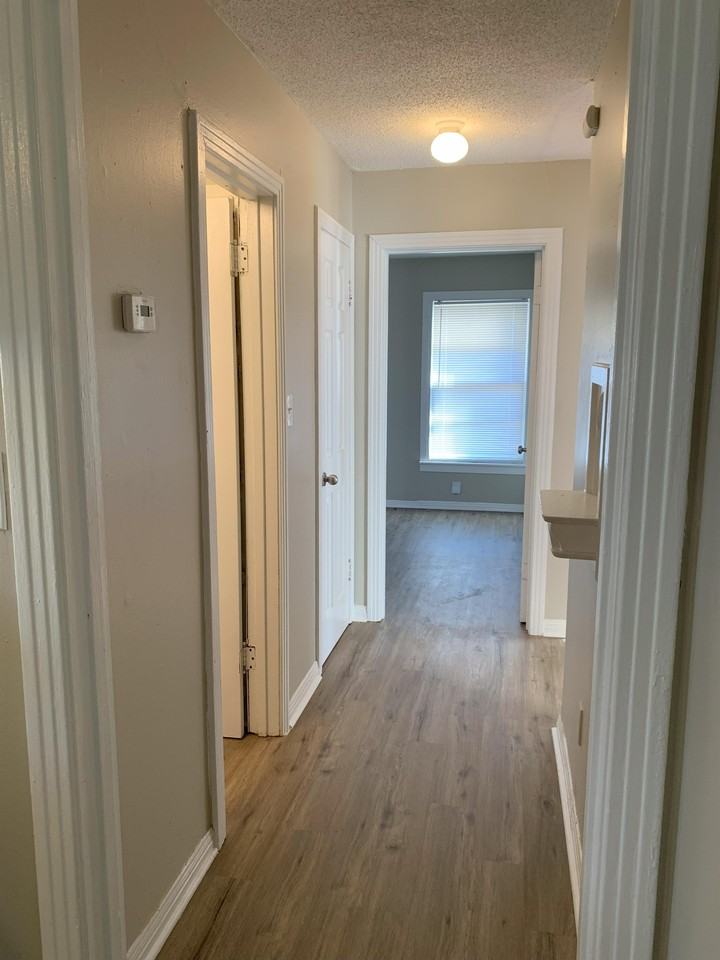 1820 Nelva St #1 - Photo 4 of 14