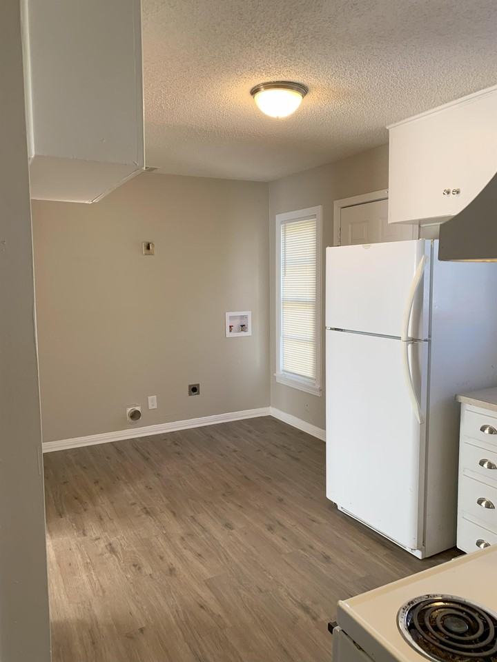 1820 Nelva St #1 - Photo 6 of 14
