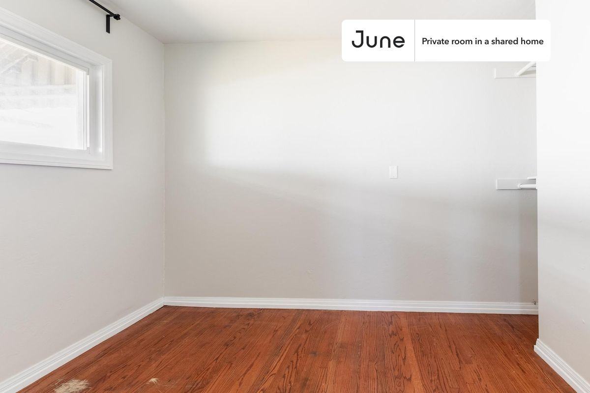 5634 Mary Lane Drive #D - Photo 2 of 21