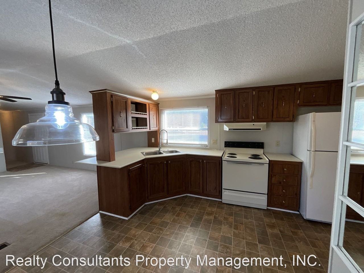 2097 Ashburton Ct - Photo 3 of 28