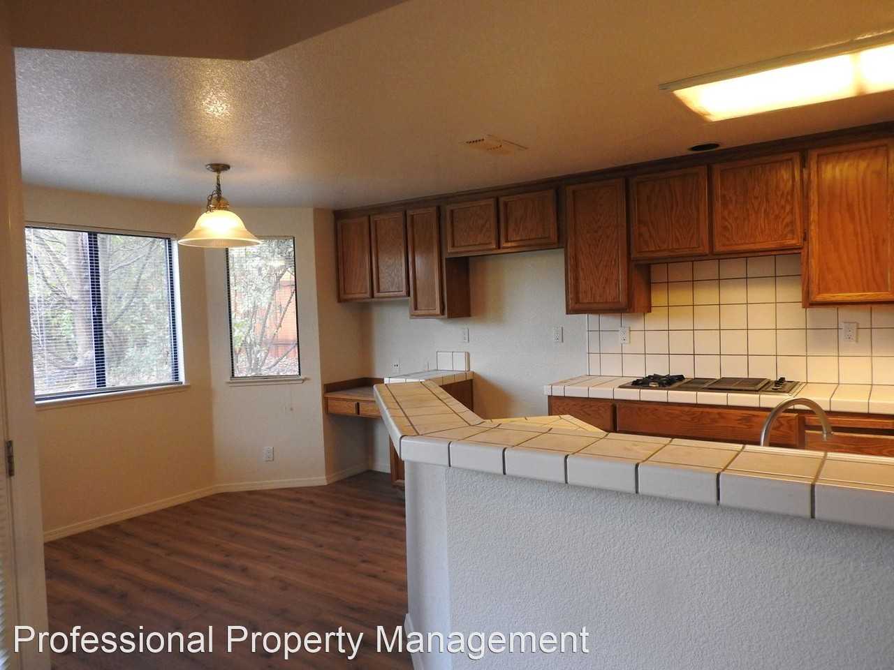 140 Chadwick Way - Photo 3 of 16