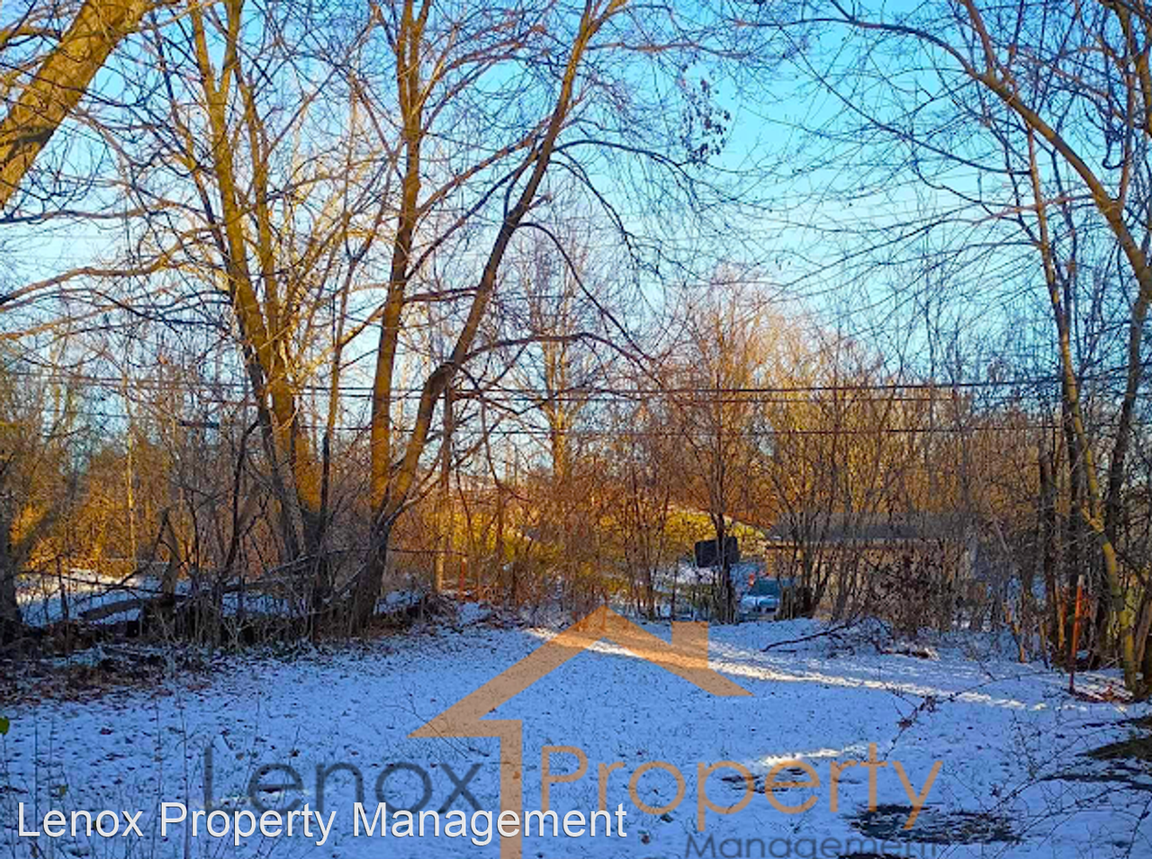 464 Harper St - Photo 3 of 19