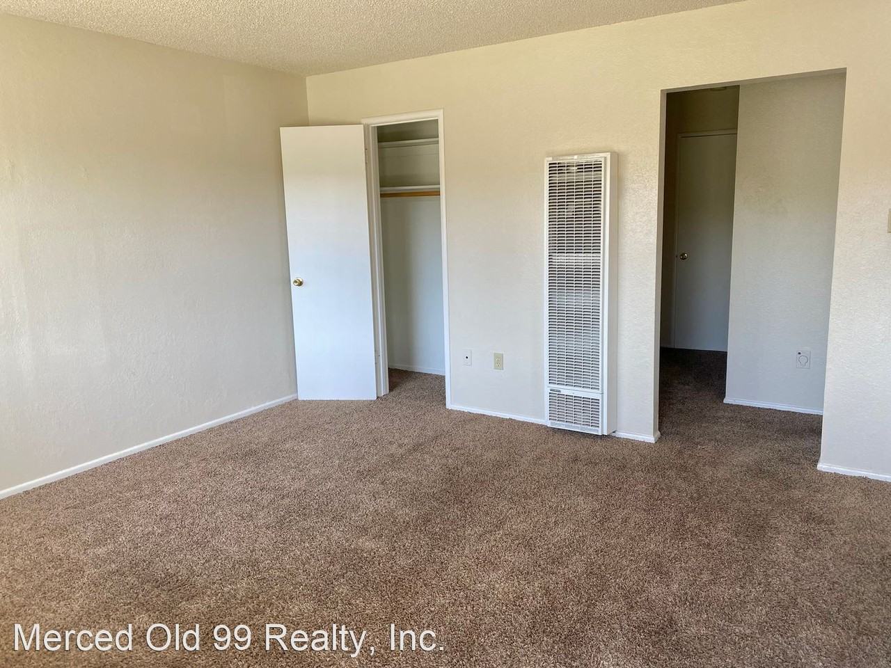 Ellen Court - Photo 2 of 13