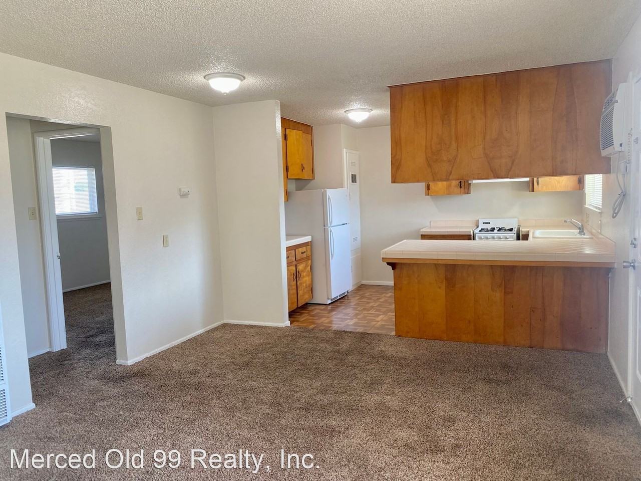 Ellen Court - Photo 3 of 13