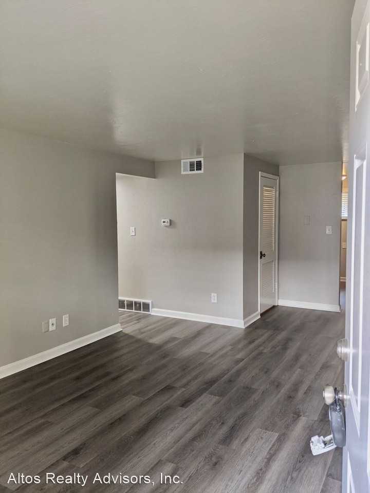 5795 S Bannock St - Photo 2 of 14